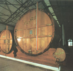 Big Bill, das größte Wein-Fass in der KWV in Paarl