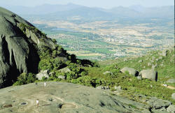 Blick von den Paarl Rocks in Richtung Paarl - Bild © by Souzh African Tourism